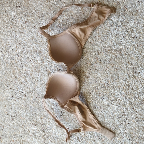 Embraceable Push Up Lace Trim Bra - Picture 2 of 3